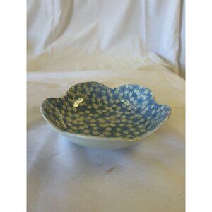 Blue & White Floral Ceramic Scalloped Bowl Decorative Trinket Dish 5"